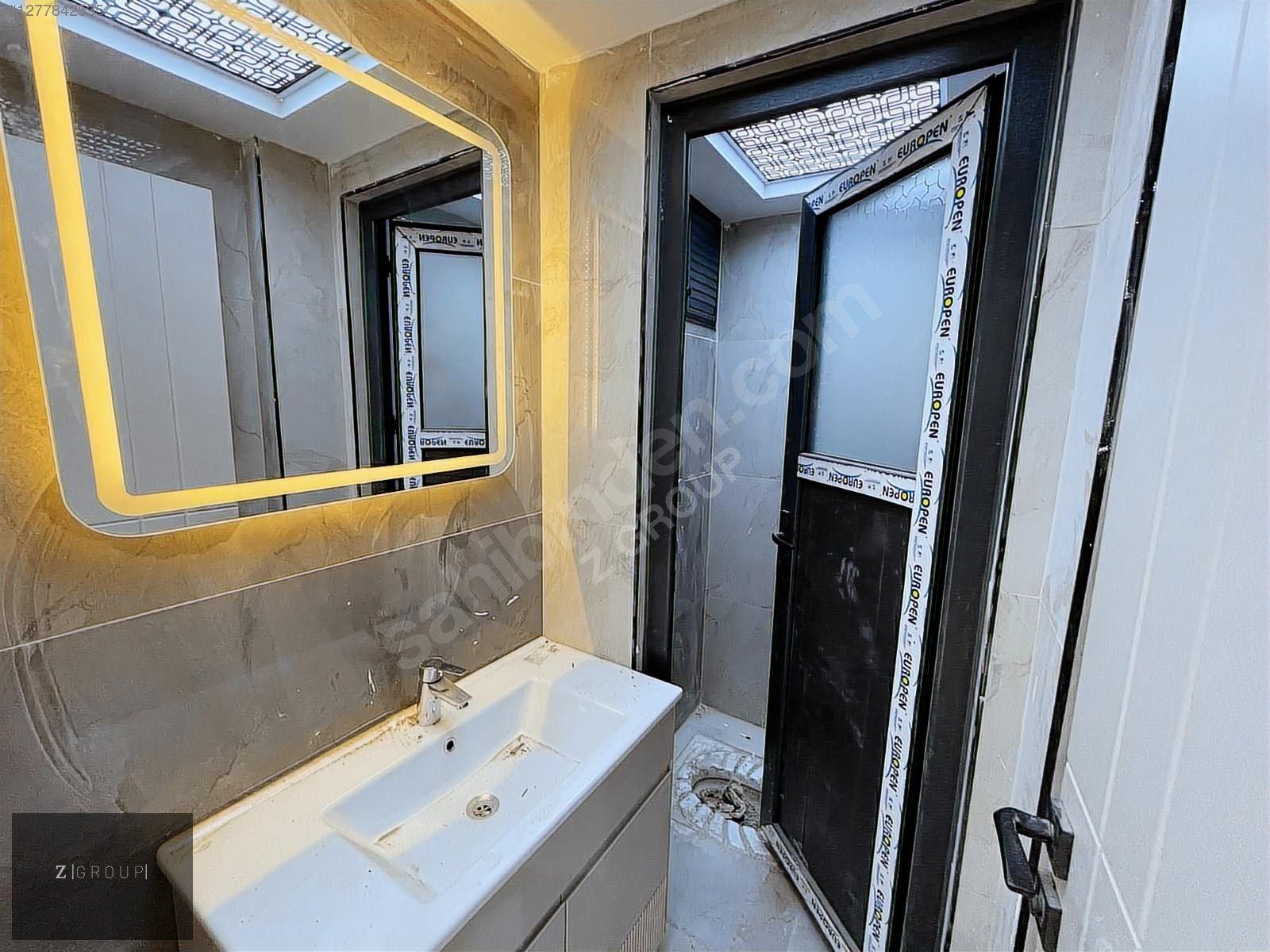 Z GROUP'DAN ABDÜLHAMİDHAN'DA KAT SEÇENEKLİ 2,5+1 SATILIK DAİRE