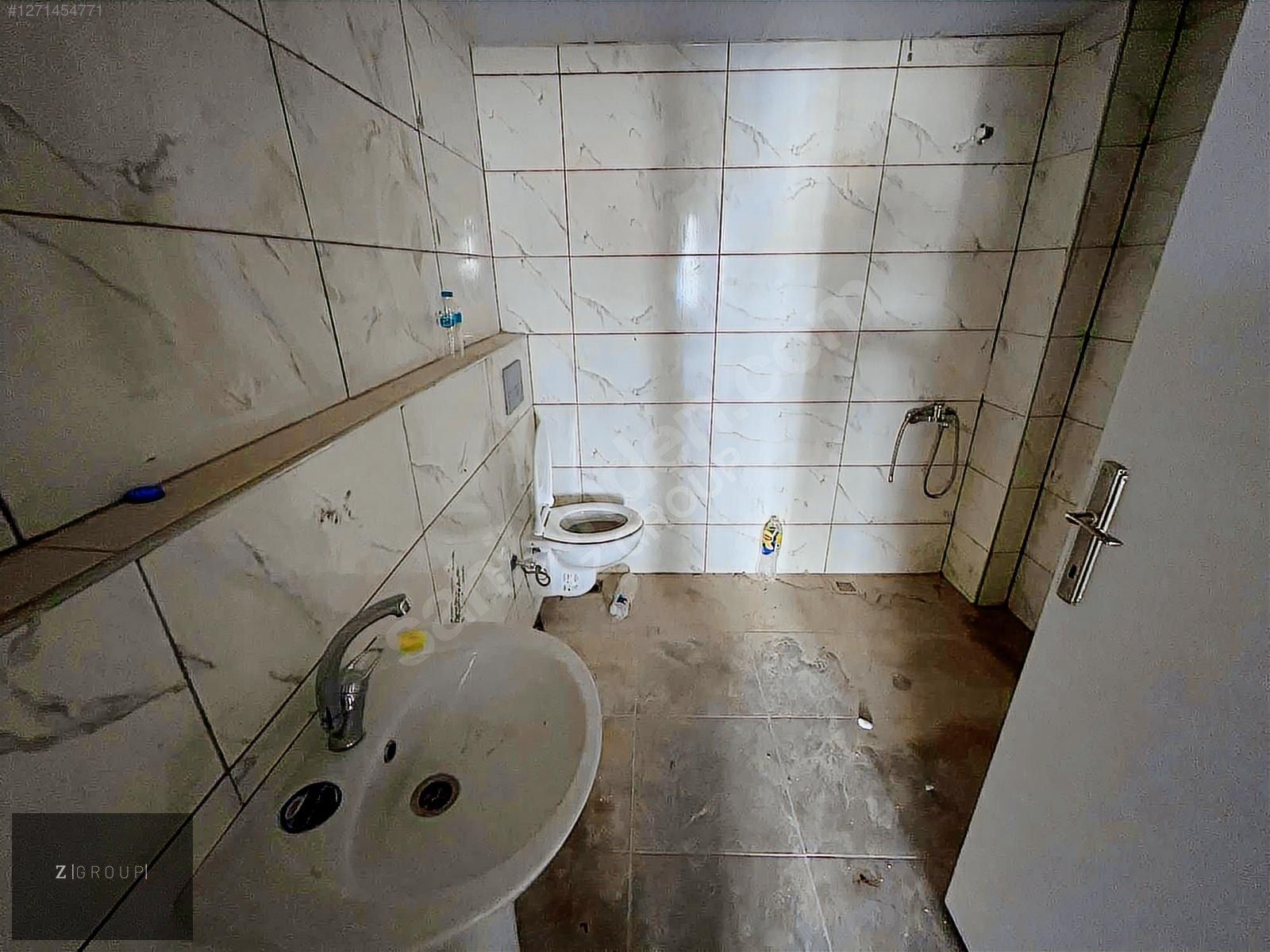 Z GROUP'DAN BAHÇE KATI YAZLIK HAVUZLU VE GÜVELİKLİ SİTEDE