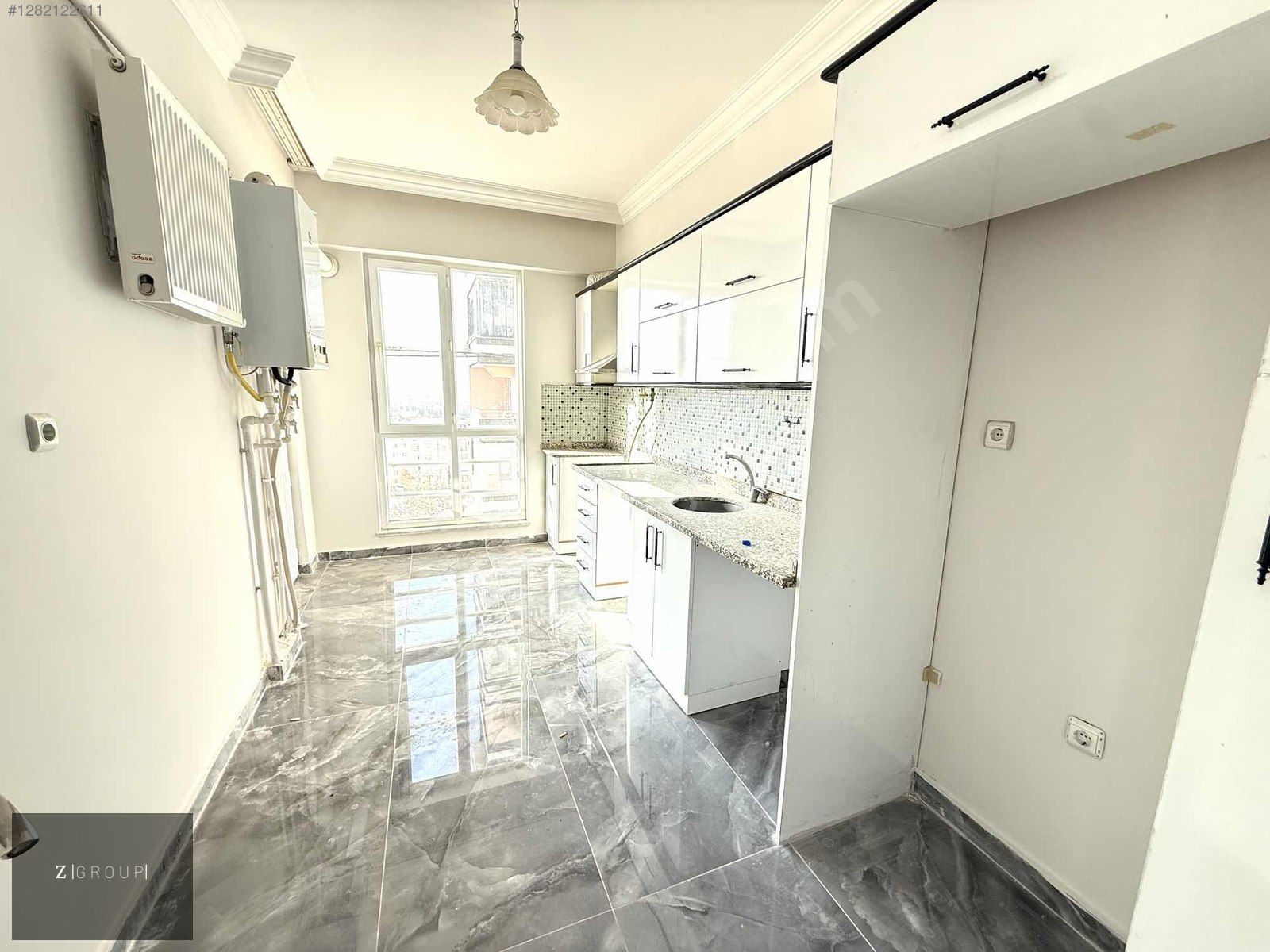 Z GROUP'DAN TERAS CAFE YOLU ÜZERİNDE BAKIMLI 3+1 DAİRE