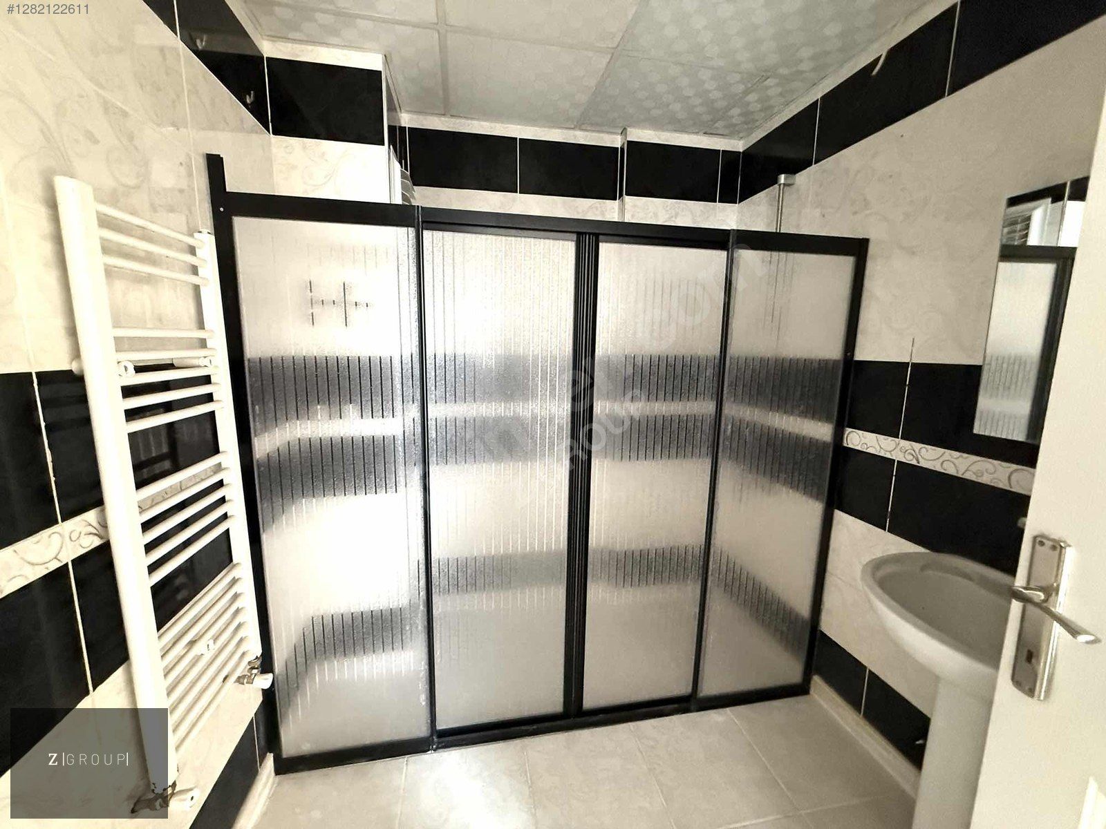 Z GROUP'DAN TERAS CAFE YOLU ÜZERİNDE BAKIMLI 3+1 DAİRE