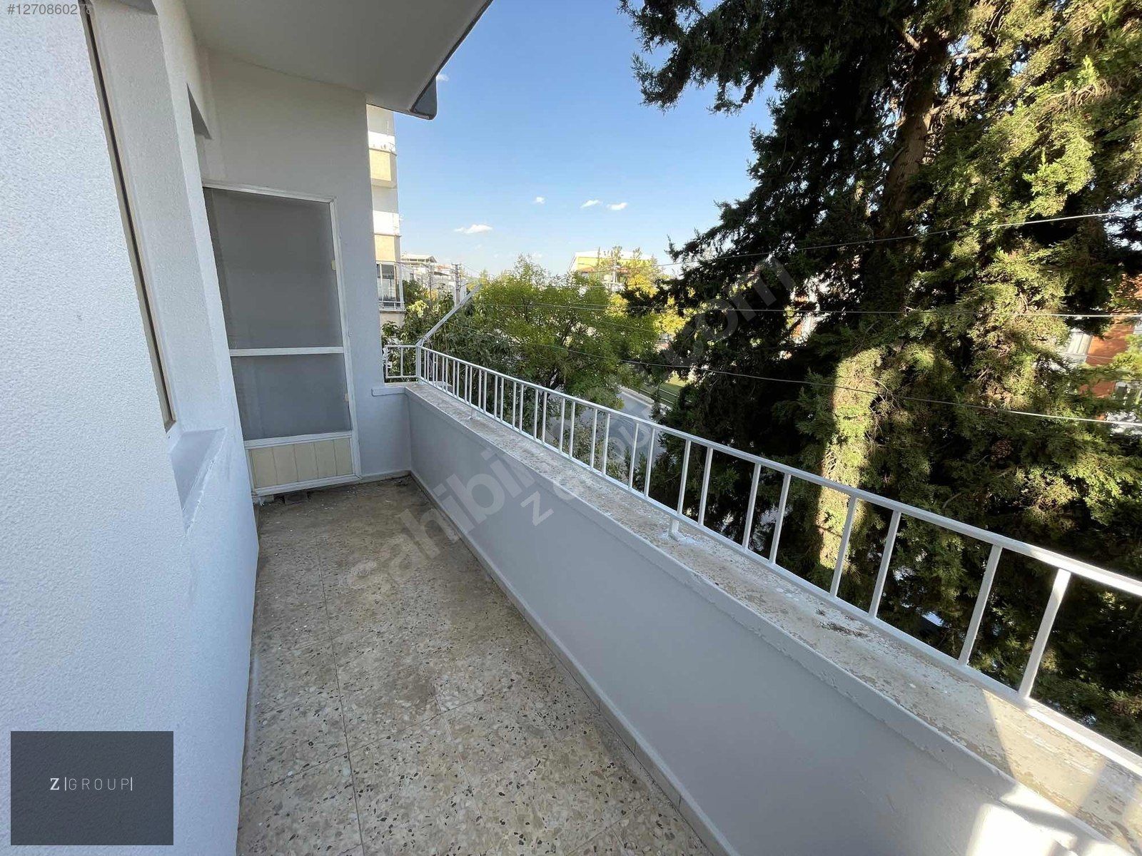 Z GROUP'DAN TRAMVAY YOLU ÜZERİNDE 2+1 DAİRE